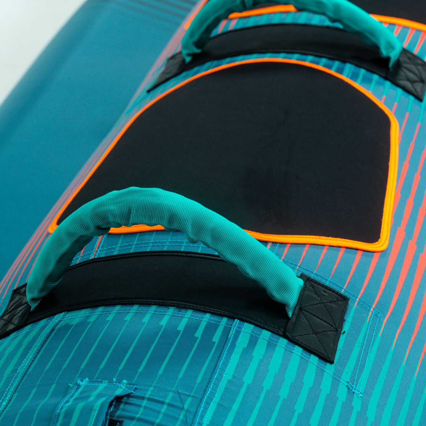 Jobe Chaser Towable 4P チェイサー トーイングチューブ 4人乗り 230424001