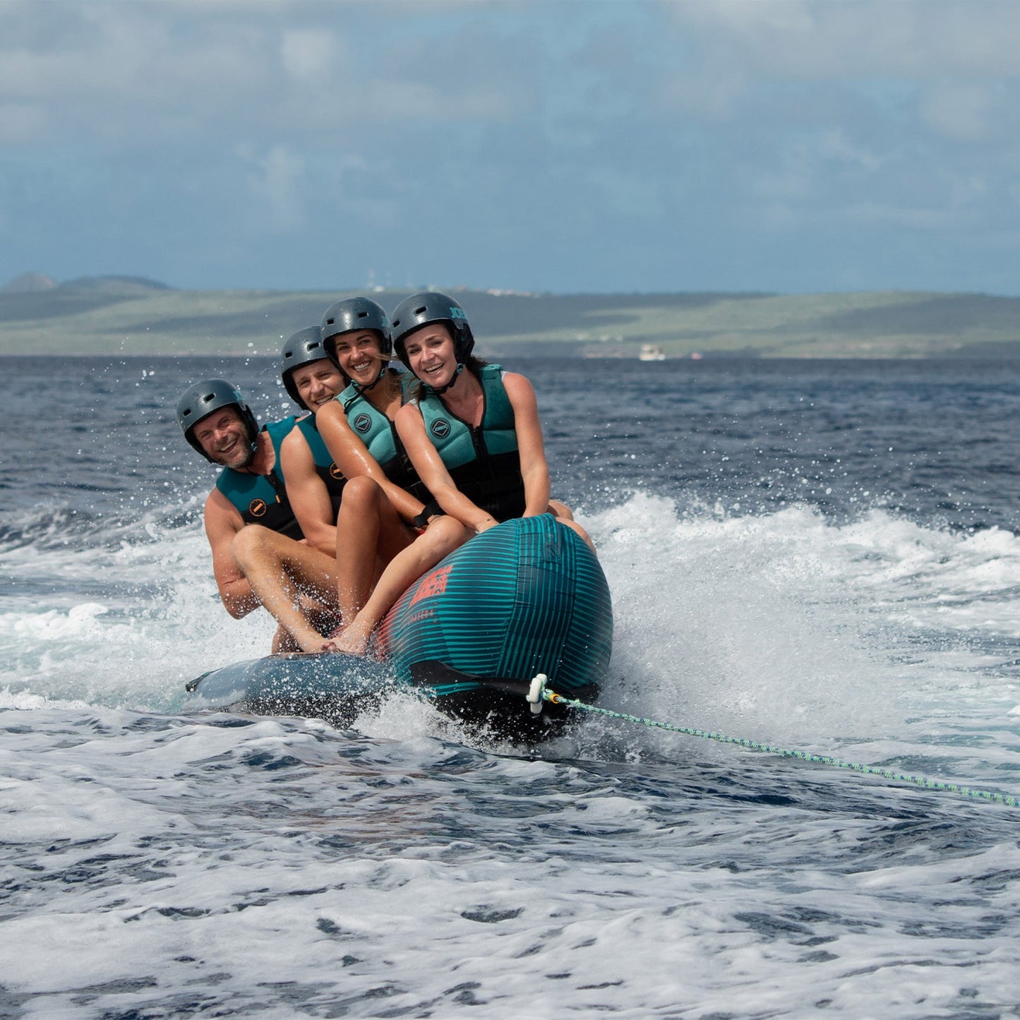 Jobe Chaser Towable 4P チェイサー トーイングチューブ 4人乗り 230424001